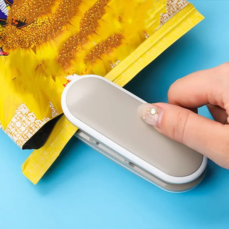 Mini Portable Heat Sealing Machine